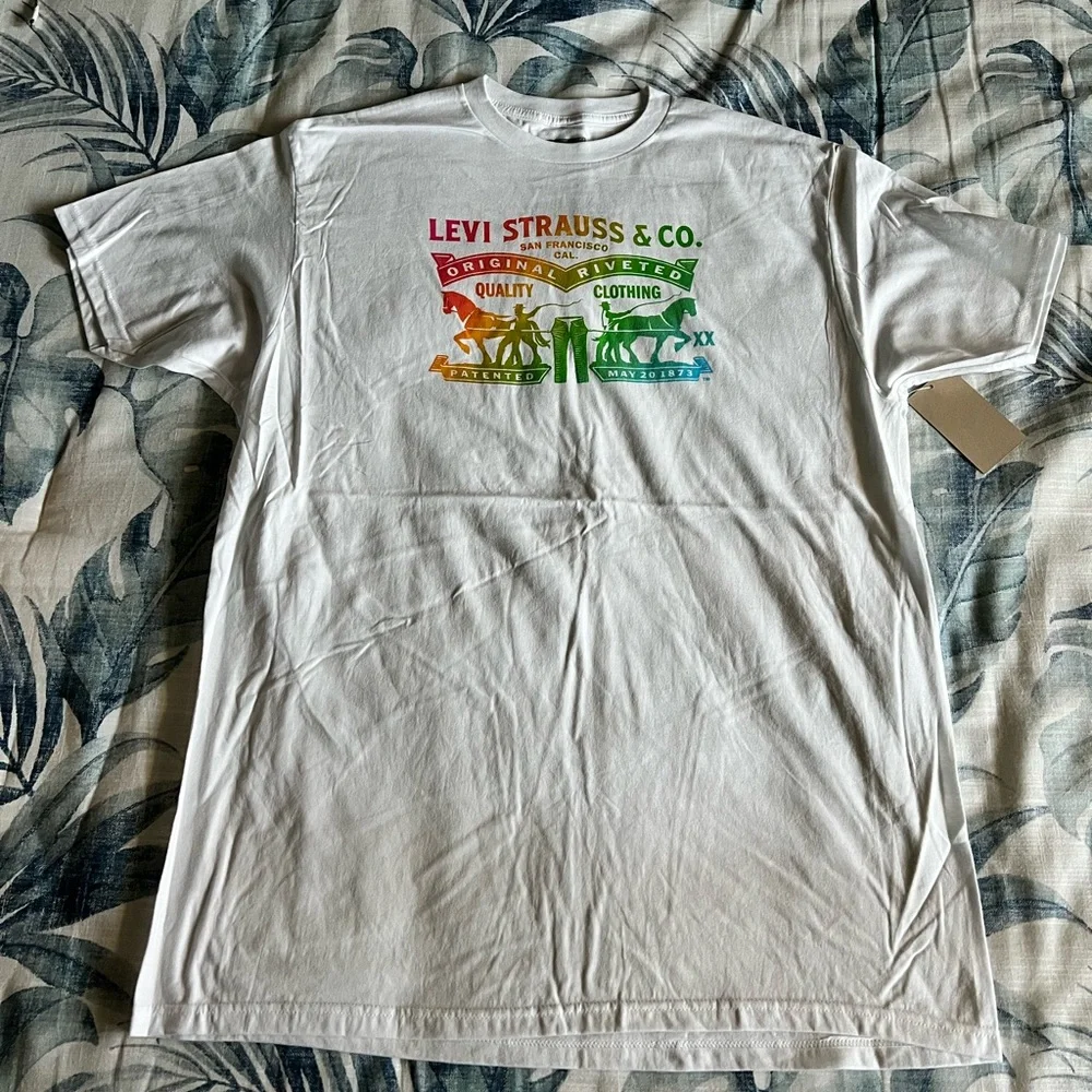 New Levi’s T-Shirt Size XL - Picture 3 of 7